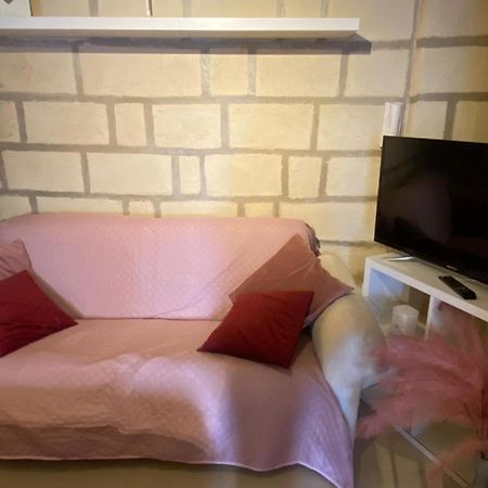 Bed and Breakfast Milo'S Ll Bari Exterior foto